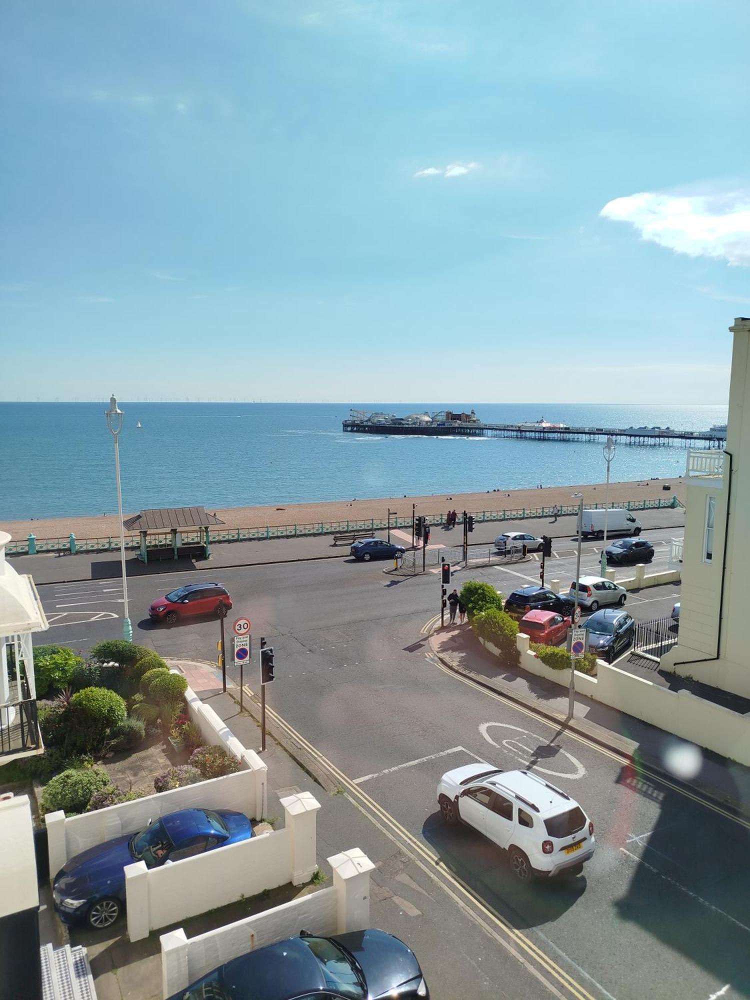 The Willows Brighton Exterior photo